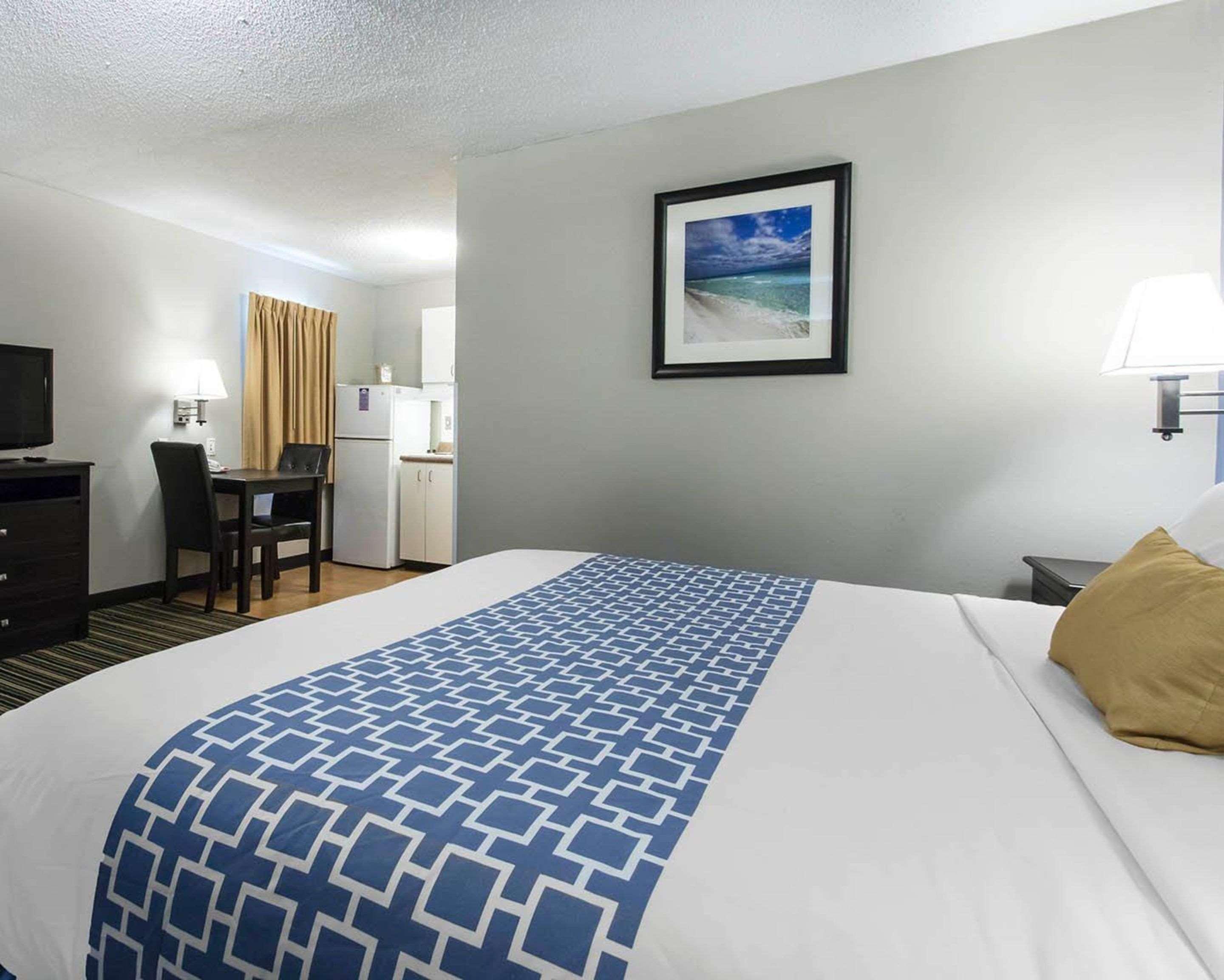 Suburban Extended Stay Hotel Naval Base Area Warrington Zewnętrze zdjęcie
