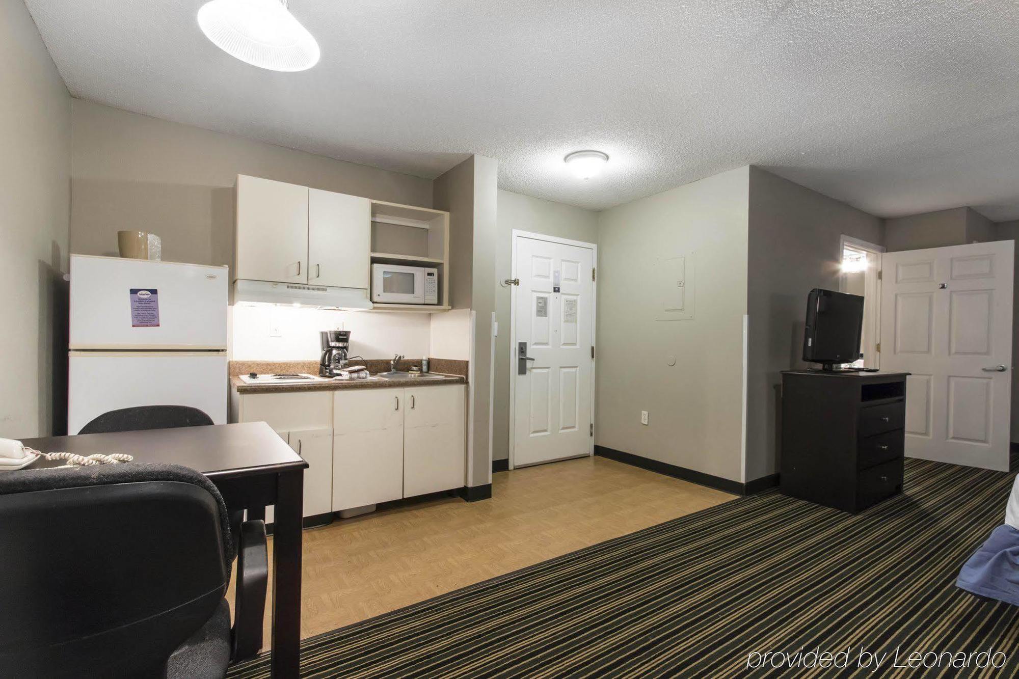Suburban Extended Stay Hotel Naval Base Area Warrington Zewnętrze zdjęcie